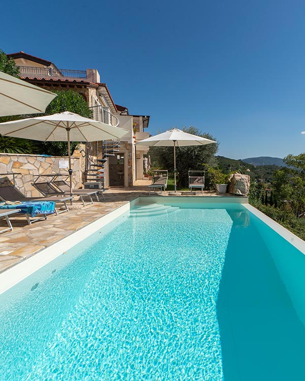 Villa di Sogno con piscina a Lacona